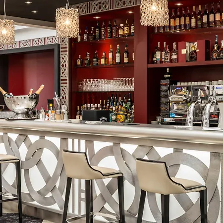 Regina Experimental Hotel 5*