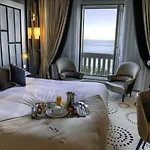 Regina Experimental 5* Биарриц