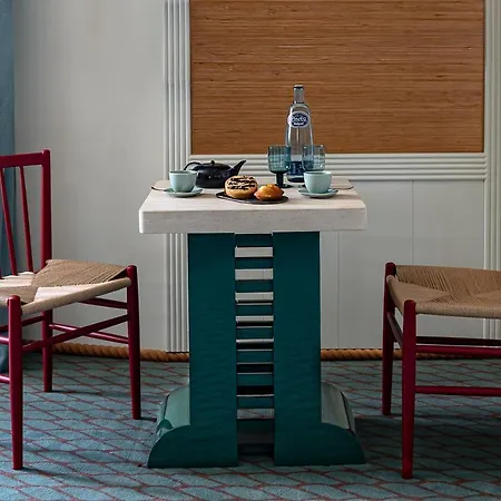 Regina Experimental 5*