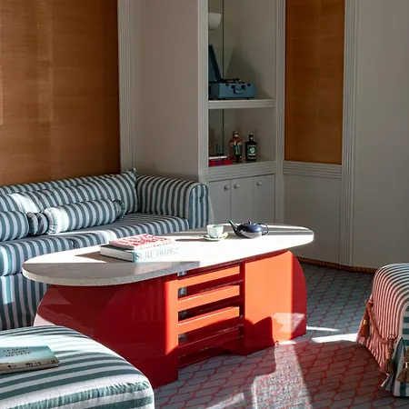 Regina Experimental 5*