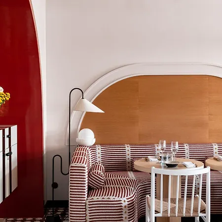 Ξενοδοχείο Regina Experimental