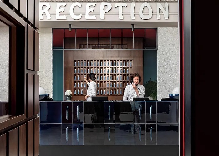 Regina Experimental 酒店 5*