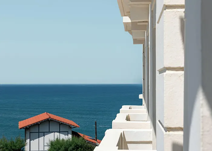 Regina Experimental 5*